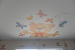 Натяжной потолок с фотопечатью в детской комнате